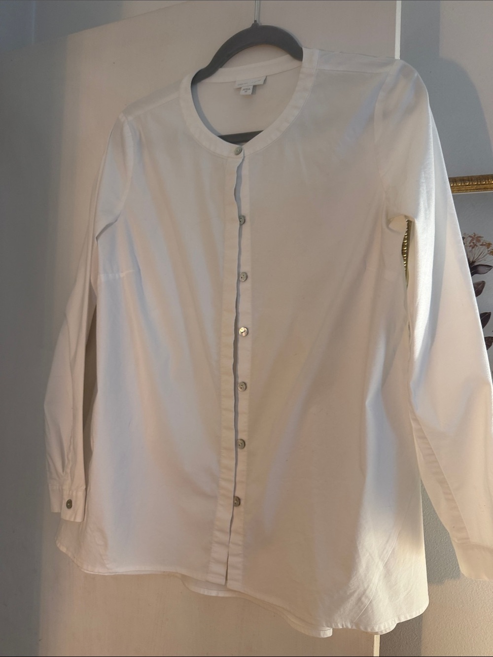 J. Jill White Long Sleeve Button Front Blouse